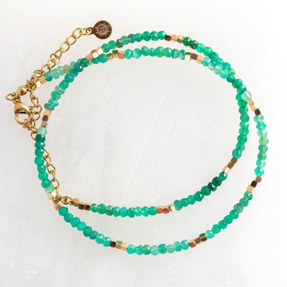Green Onyx Necklace Dainty Beaded Necklace Waterproof Gold Necklace - Picture 4 of 9